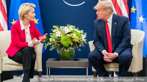 Трамп отложил введение 50-процентных пошлин на товары из ЕС
